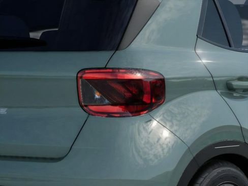 New 2026 Hyundai Venue SEL FWD image 10