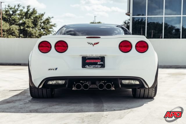 Used 2011 Chevrolet Corvette ZR1 w/ Preferred Equipment Group RWD image 17