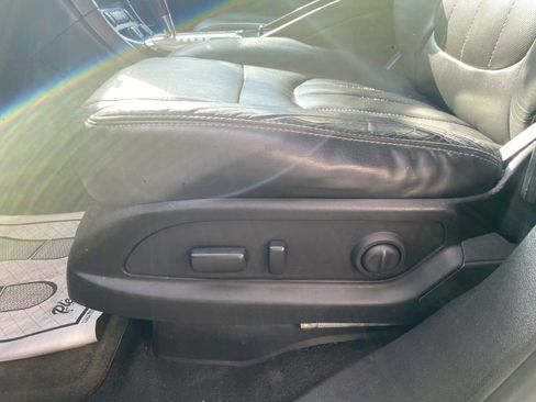 Used 2016 Buick Enclave Leather w/ Enclave Tuscan Edition AWD/4WD image 28