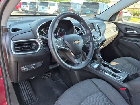Certified 2019 Chevrolet Equinox LT FWD image 8