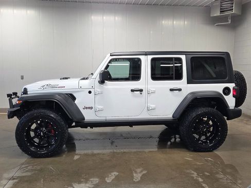 Used 2021 Jeep Wrangler Unlimited Sport AWD/4WD image 5