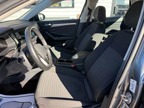 Used 2024 Volkswagen Jetta S image 12