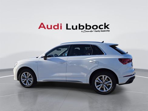 Used 2024 Audi Q3 2.0T Premium image 6