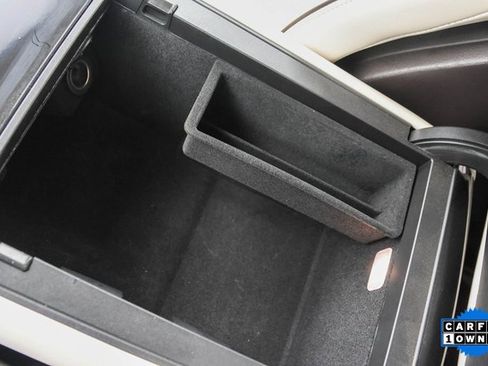 Used 2023 Lincoln Aviator Black Label w/ Class IV Trailer Tow Package image 27