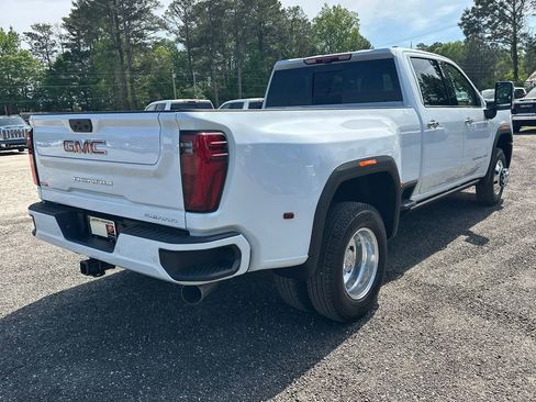 New 2026 GMC Sierra 3500 Denali w/ Denali Reserve Package AWD/4WD image 6