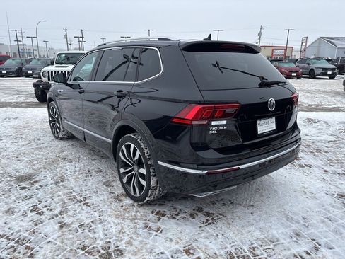 Used 2020 Volkswagen Tiguan SEL Premium R-Line image 7