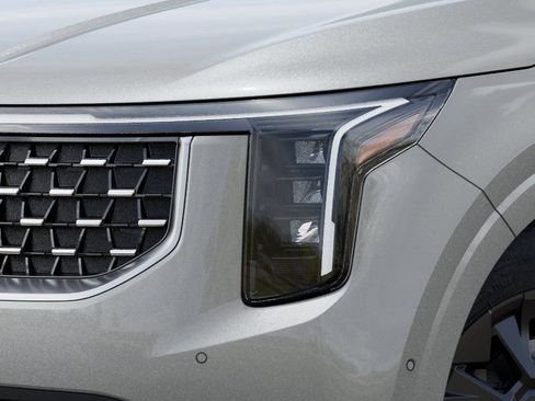 New 2026 Kia Carnival SX FWD image 10