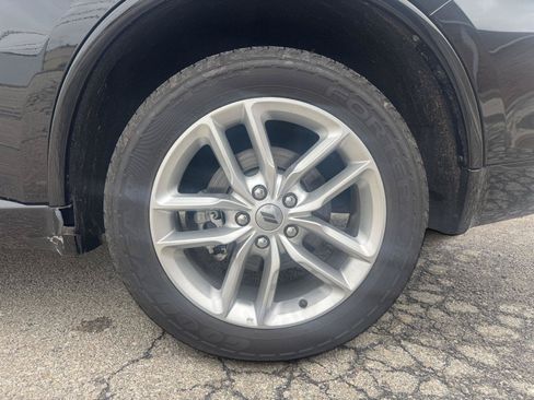 Used 2024 Dodge Durango GT AWD/4WD image 12