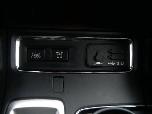 Used 2022 Subaru Ascent Onyx Edition image 18