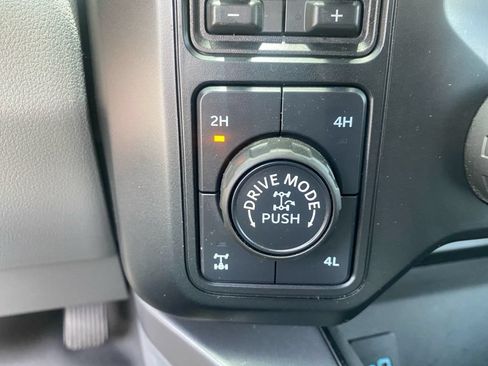 Used 2023 Ford F350 XLT w/ Tremor Off-Road Package AWD/4WD image 28