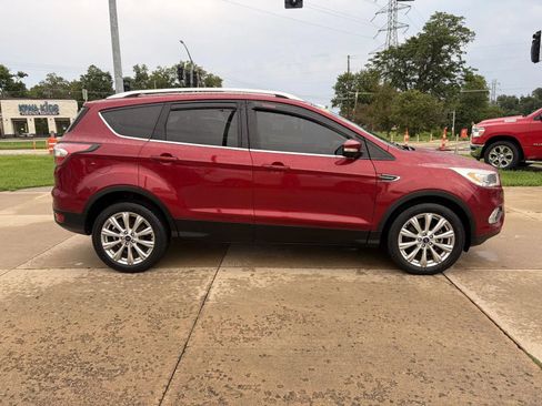 Used 2017 Ford Escape Titanium w/ Equipment Group 301A AWD/4WD image 4