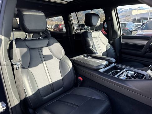 Used 2023 Jeep Wagoneer Series II w/ Convenience Group I image 35