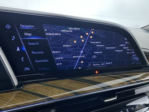 Certified 2023 Cadillac Escalade Sport Platinum image 6