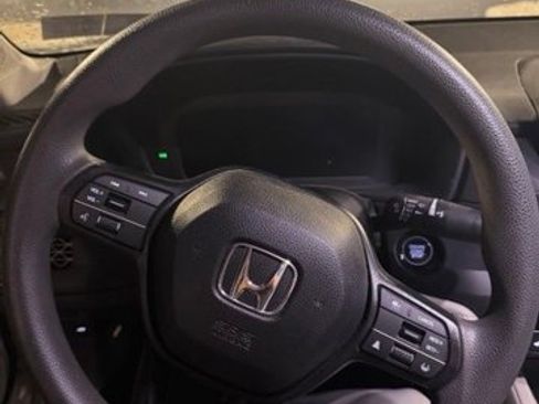 Used 2024 Honda Accord EX image 15
