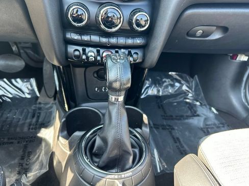 Used 2016 MINI Cooper Convertible FWD image 25