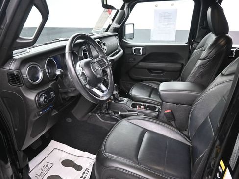 Used 2023 Jeep Wrangler Unlimited Sahara w/ Cold Weather Group AWD/4WD image 23