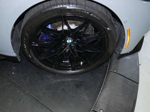 Used 2024 BMW M3 Competition w/ M Carbon Exterior Package AWD/4WD image 19
