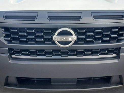 New 2026 Nissan Frontier S image 10