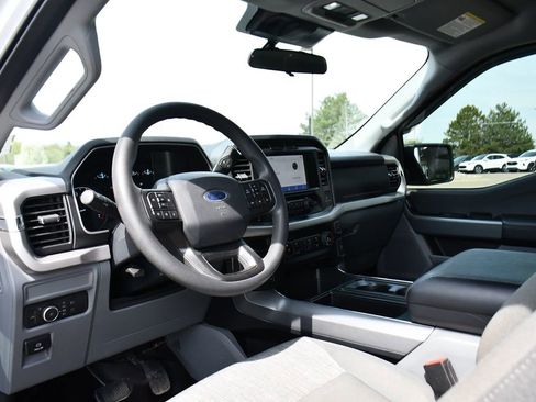 Used 2022 Ford F150 XLT AWD/4WD image 11