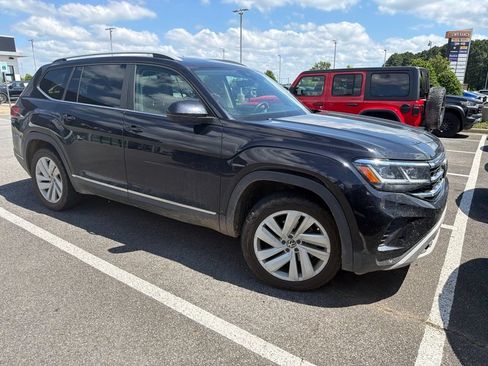 Used 2021 Volkswagen Atlas SEL FWD image 2