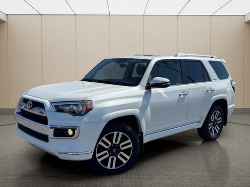 Used 2018 Toyota 4Runner Limited image 1