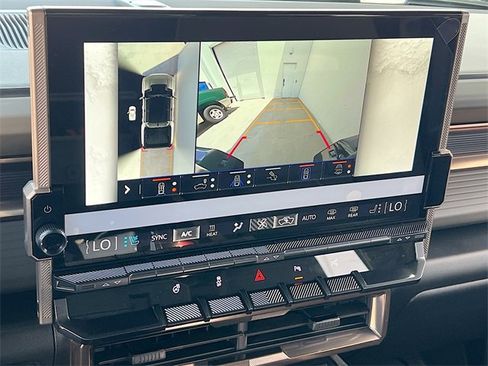 New 2025 GMC Hummer EV 3X image 9