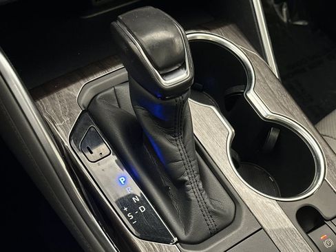 Used 2020 Toyota Highlander Limited Platinum image 23