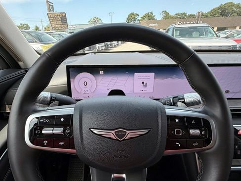 Certified 2025 Genesis GV80 3.5T Advanced AWD/4WD image 31