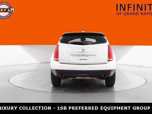 Used 2010 Cadillac SRX Luxury image 4