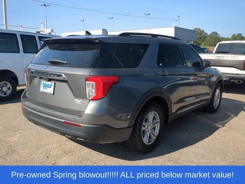 Used 2023 Ford Explorer XLT RWD image 5
