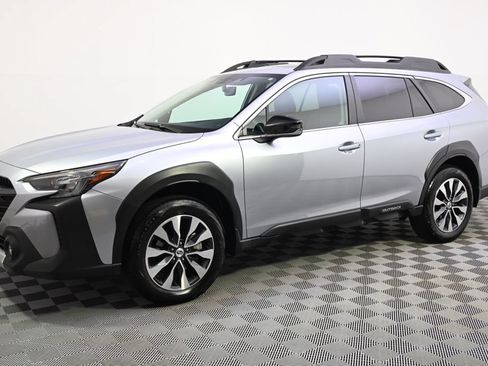 Used 2024 Subaru Outback Limited AWD/4WD image 2