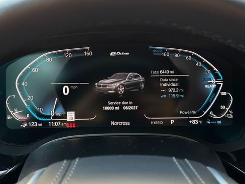 Used 2022 BMW 530e w/ Premium Package RWD image 19