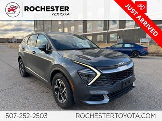 Used 2024 Kia Sportage LX video 1