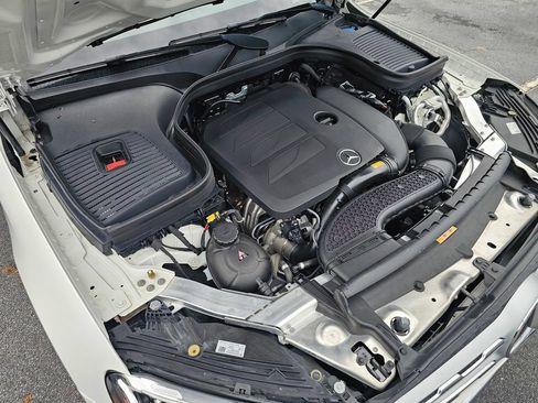 Used 2022 Mercedes-Benz GLC 300 image 27