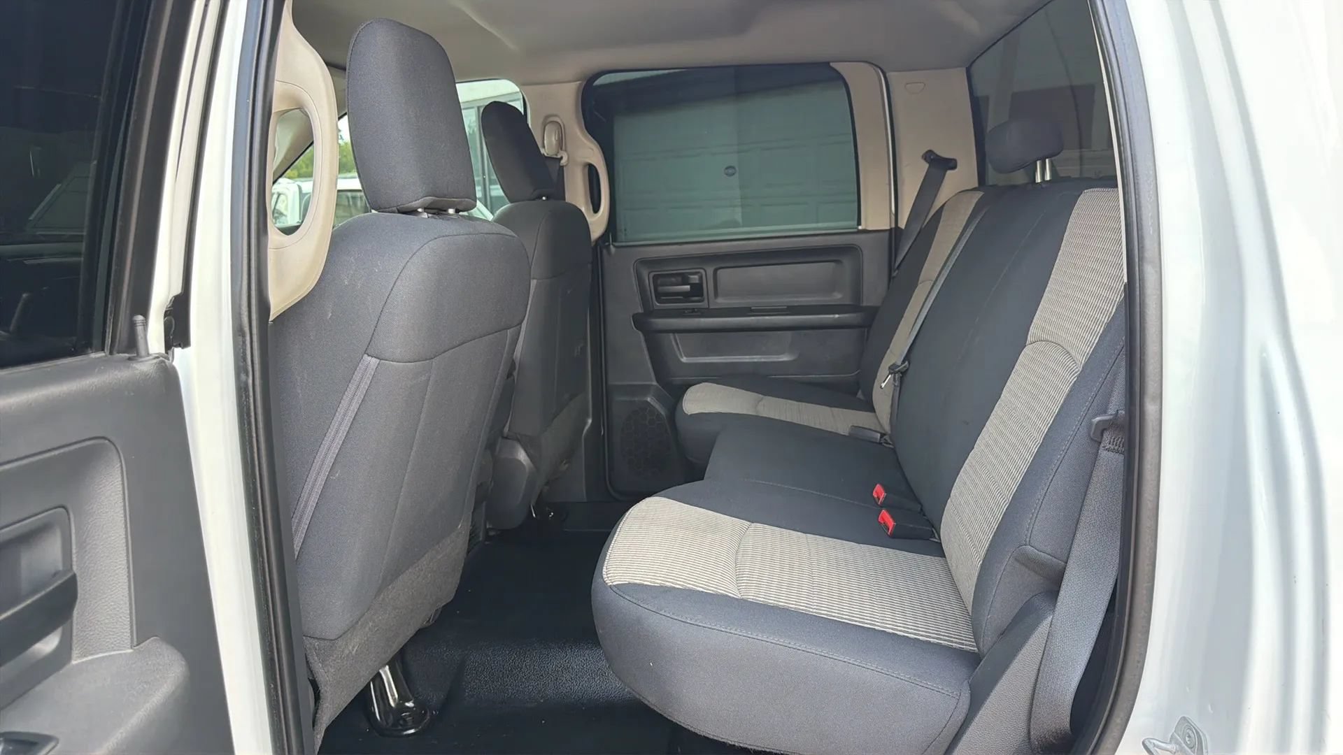 Used 2012 RAM 3500 ST w/ Chrome Appearance Group AWD/4WD image 12