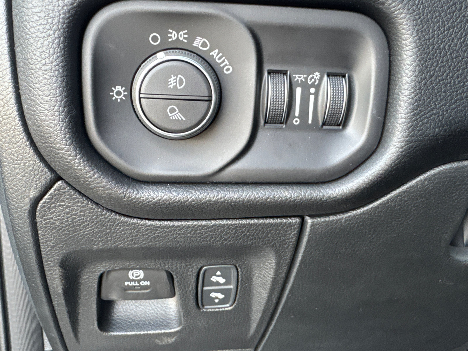 New 2026 RAM 1500 RHO AWD/4WD image 17
