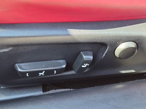 Used 2015 Lexus RC 350 AWD w/ Navigation System Package image 15