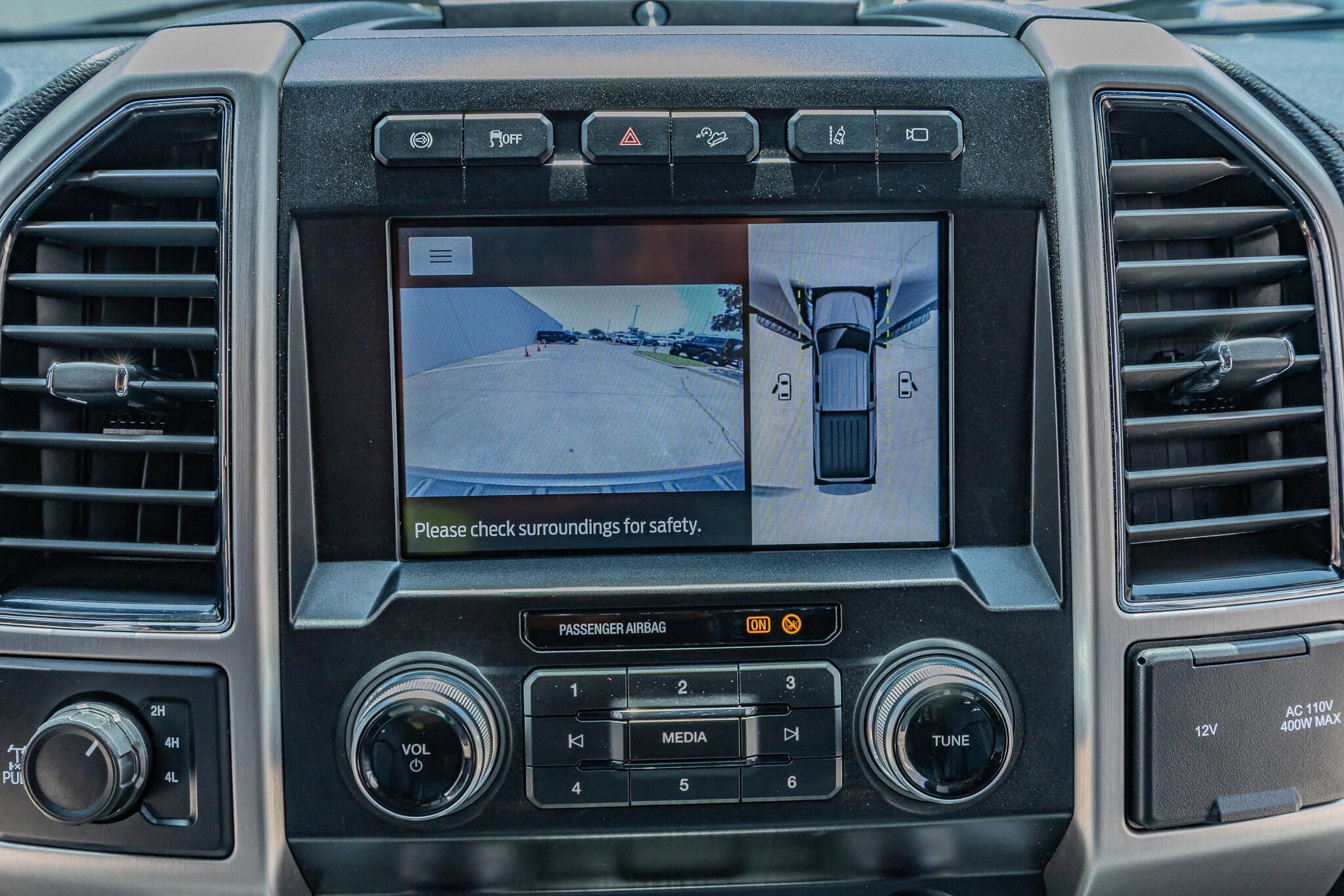 Used 2021 Ford F250 Platinum AWD/4WD image 24