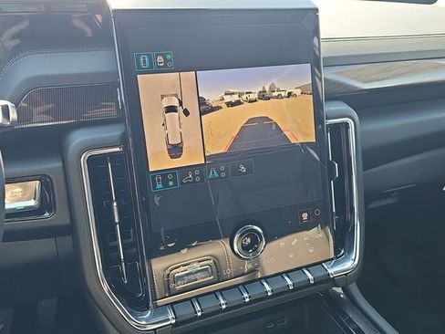 New 2026 GMC Yukon XL Elevation w/ Elevation Premium Package image 13