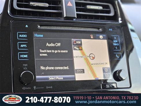 Used 2018 Toyota Prius Three image 20