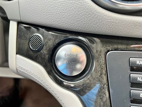 Used 2013 Mercedes-Benz SL 550 w/ Premium Pkg image 29