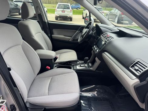 Used 2018 Subaru Forester 2.5i Premium w/ Popular Package #3A AWD/4WD image 13
