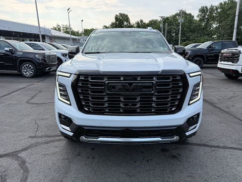 New 2026 GMC Yukon XL Denali Ultimate AWD/4WD image 8