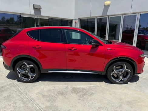 New 2026 Alfa Romeo Tonale w/ Active Assist Package AWD/4WD image 2