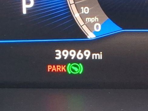 Used 2023 Volkswagen Taos S image 24