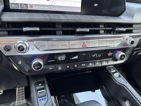Used 2023 Kia Telluride SX Prestige AWD/4WD image 53