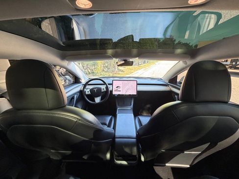 Used 2021 Tesla Model 3 Standard Range Plus RWD image 27