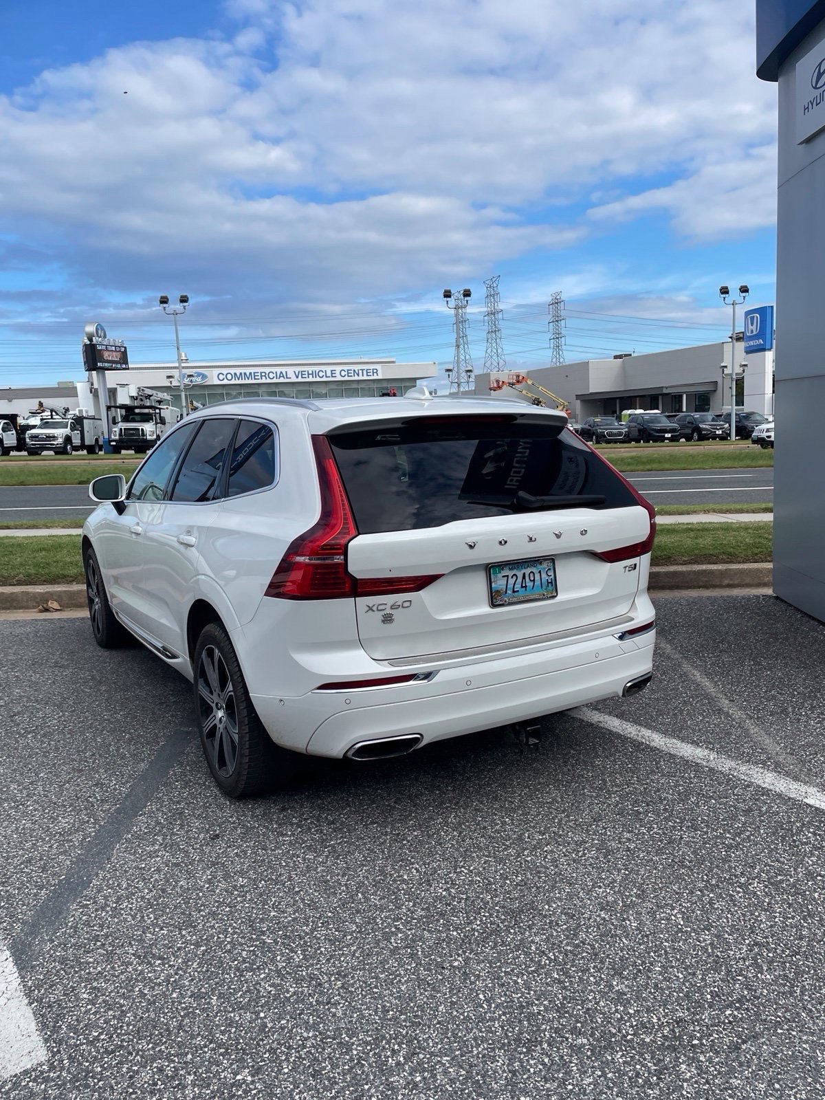 Used 2021 Volvo XC60 T5 Inscription w/ Advanced Package AWD/4WD image 5