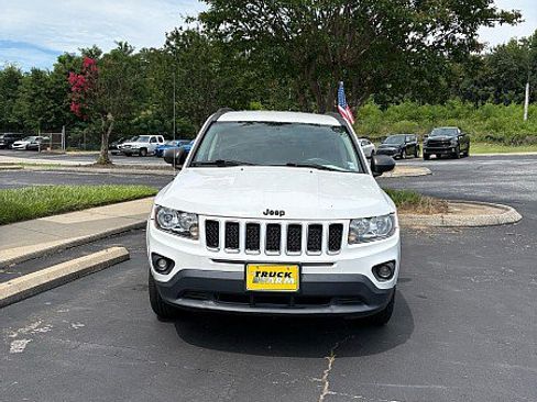 Used 2014 Jeep Compass Sport w/ Power Value Group FWD image 1