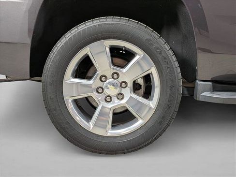 Used 2018 Chevrolet Tahoe LT image 27